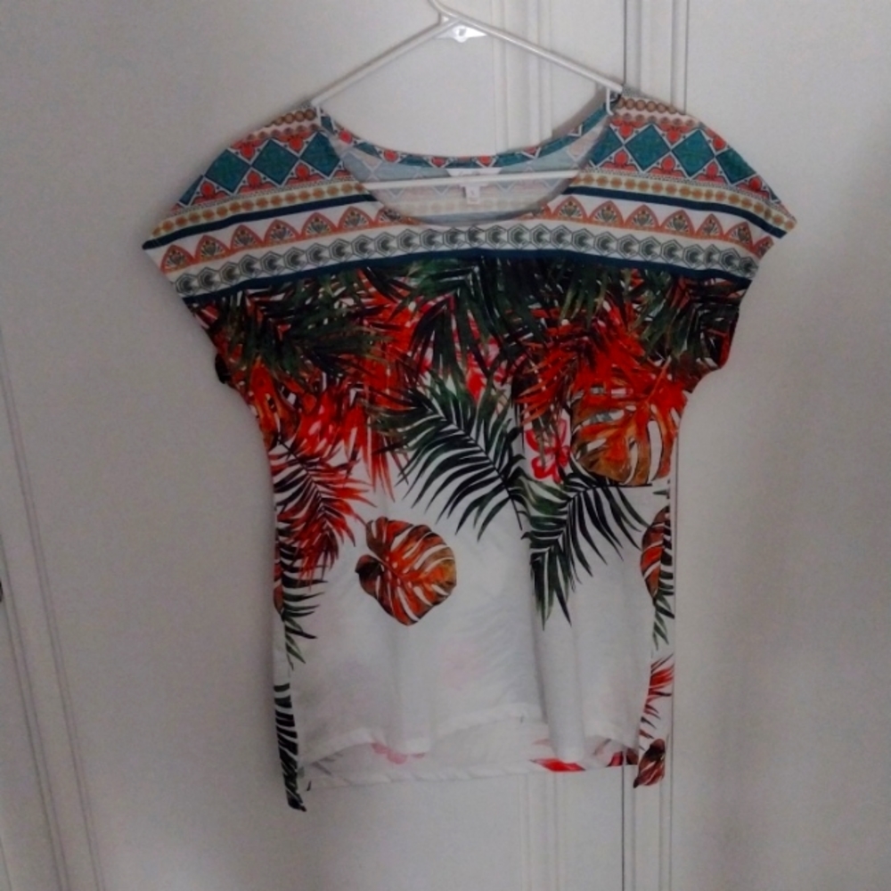 CORAL BAY Women’s tropical design short sleeve top